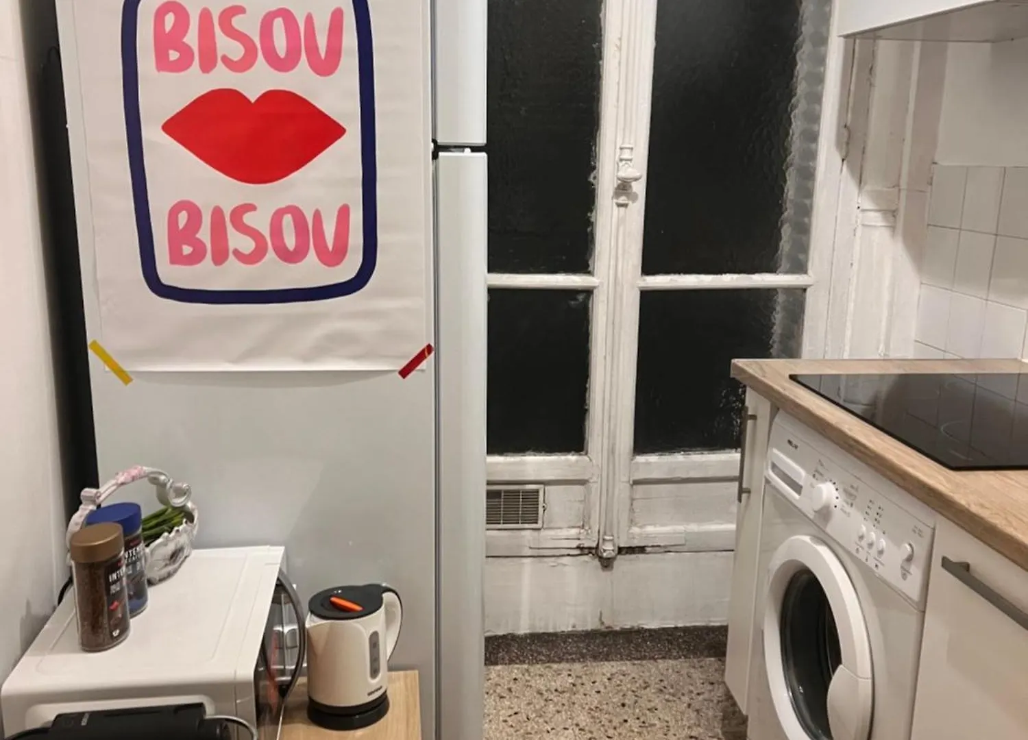 Paris Episode Apartment 0*,